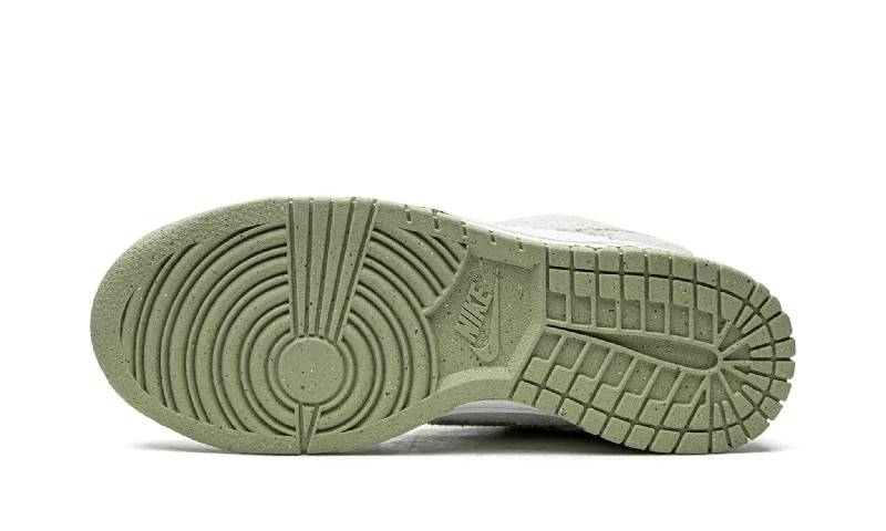 Nike Dunk Low SE Fleece Green