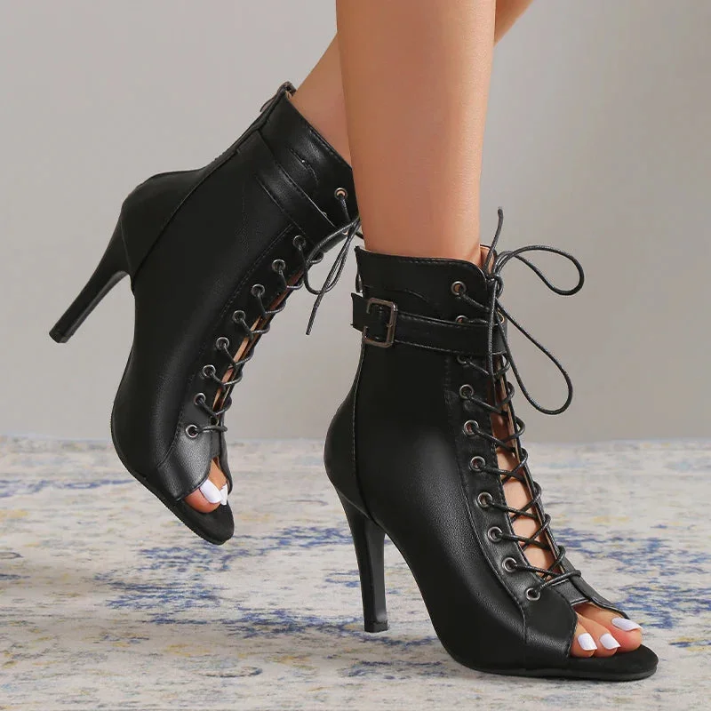 Gothic boots black