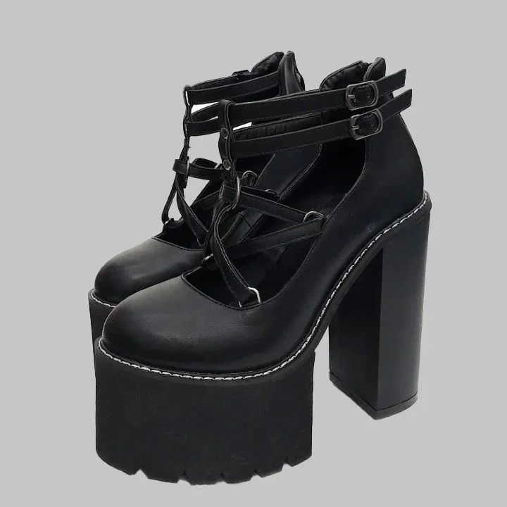 GOTHIC PLATFORM BOOTS