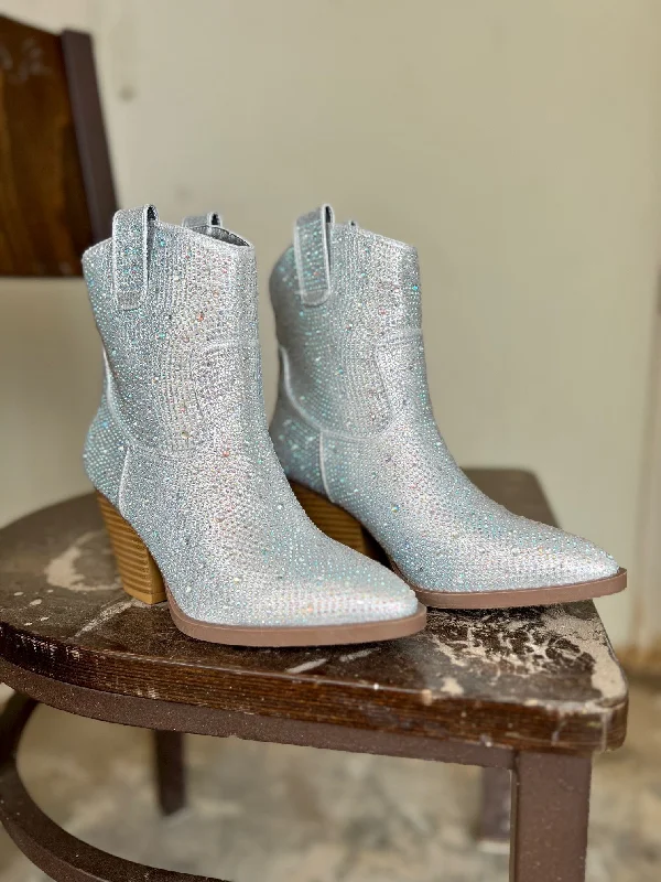 Tres' Rivers Silver Rhinestone Booties