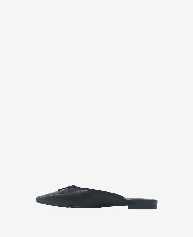 Nora Leather Mule Flat