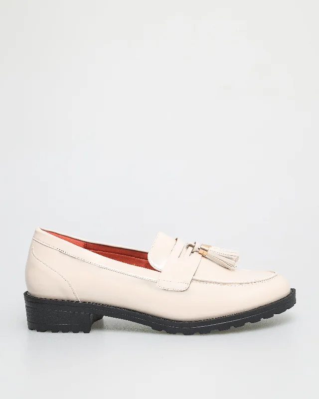 Tomaz FL041 Ladies Tassel Loafers (Beige)