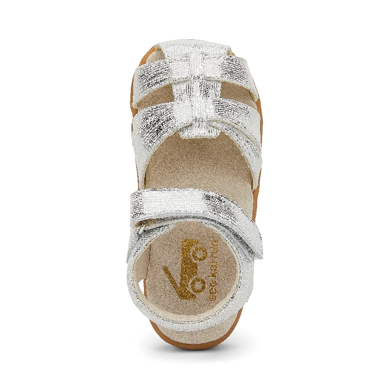 See Kai Run Kaisa | Silver Leather Fisherman Toddler Big Kid Sandals